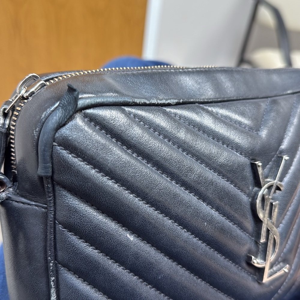 Yves Saint Laurent Black Quilted Leather Camera Bag with Gold Logo - Picture 12 of 17